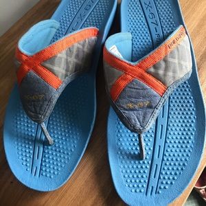 🥳 free with purchase... Polo sport Flip flops